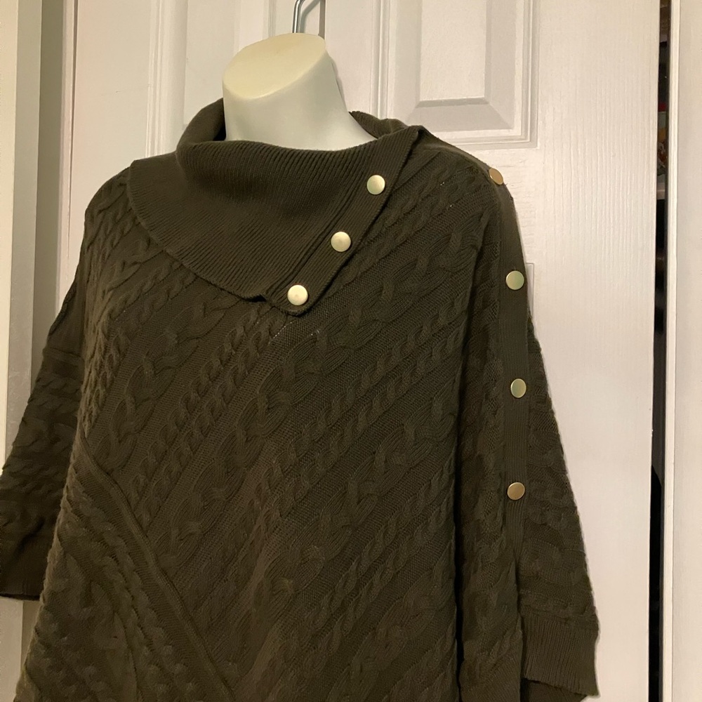 ⚡️✨Host Pick! Cool & Casual Posh Party! Talbots Cowl Neck Poncho Sweater - Picture 2 of 8